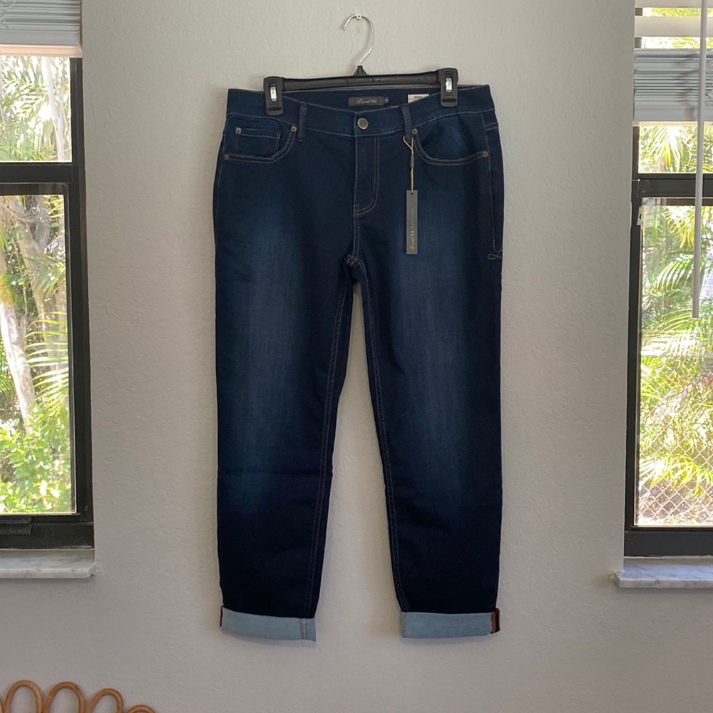 19. Level 99 Sienna tomboy relaxed fit